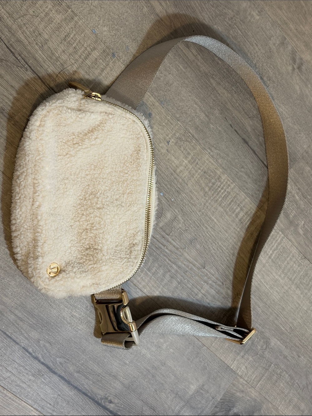 lululemon athletica Cream Sherpa Crossbody Belt Bag with Gold Hardware